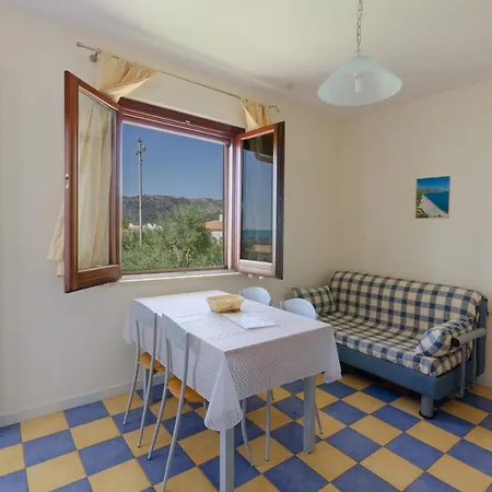 Fracarluccio Appartement *